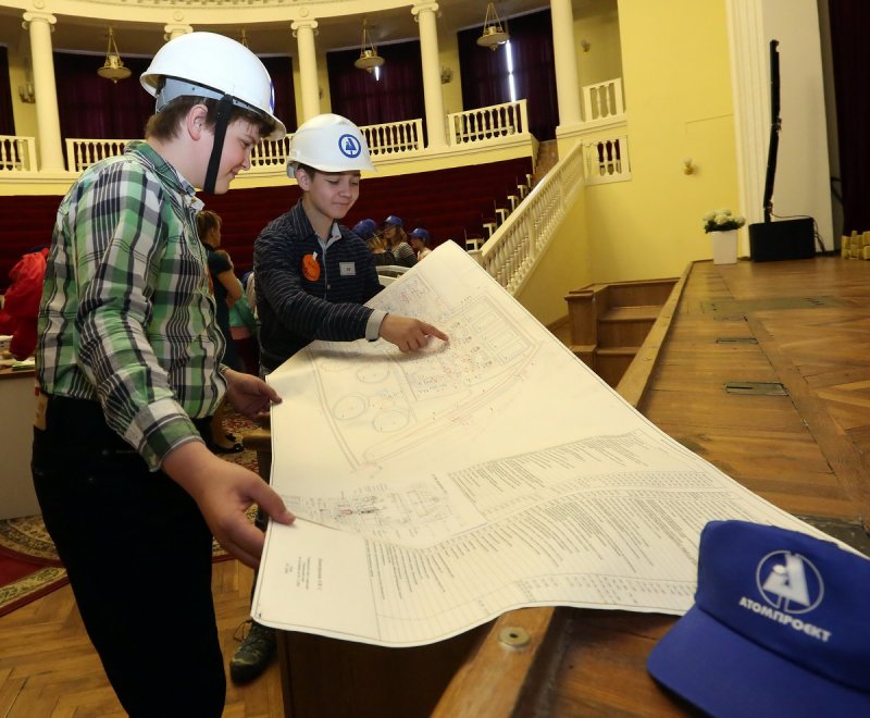 Фото к «Атомная семья»: дети работников «АТОМПРОЕКТа» прошли по следам родителей