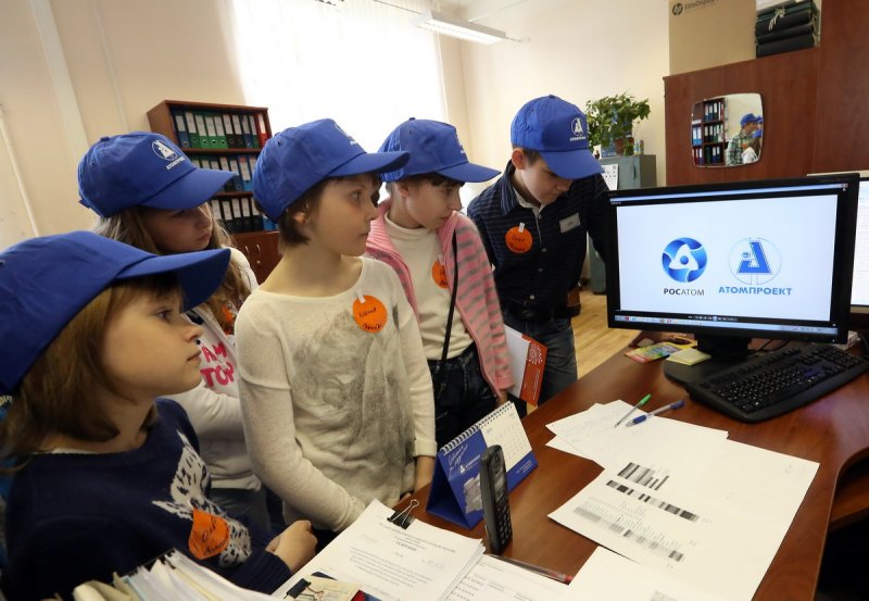 Фото к «Атомная семья»: дети работников «АТОМПРОЕКТа» прошли по следам родителей