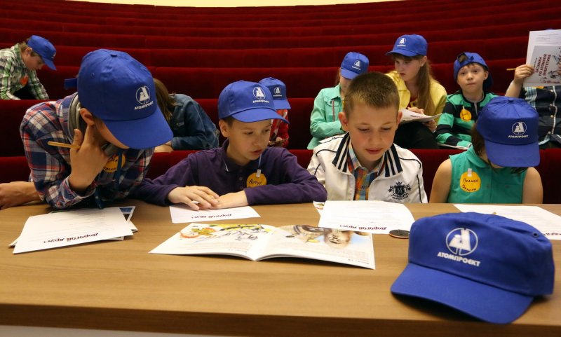 Фото к «Атомная семья»: дети работников «АТОМПРОЕКТа» прошли по следам родителей