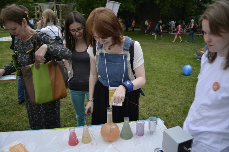 Фото к Geek Picnic в Санкт-Петербурге: «АЭС на ладони» удивила всех.
