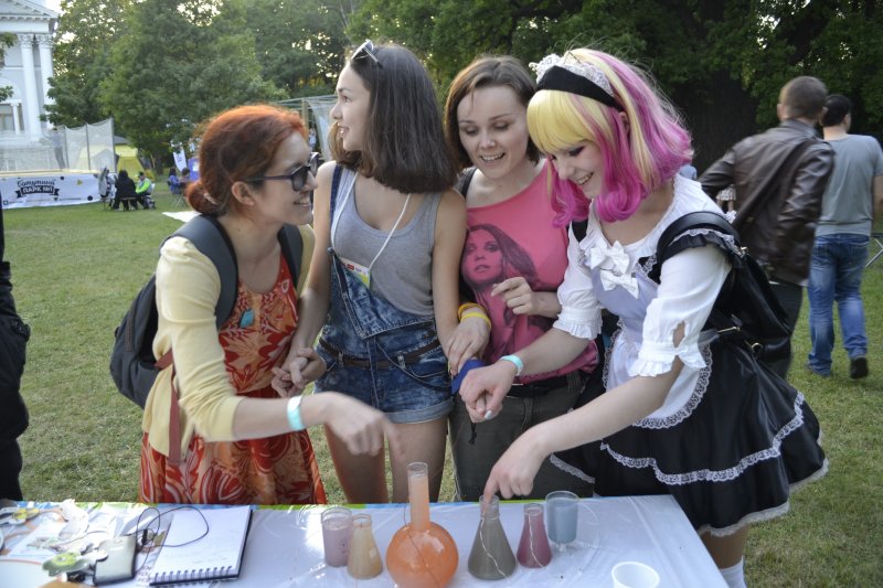 Фото к Geek Picnic в Санкт-Петербурге: «АЭС на ладони» удивила всех.