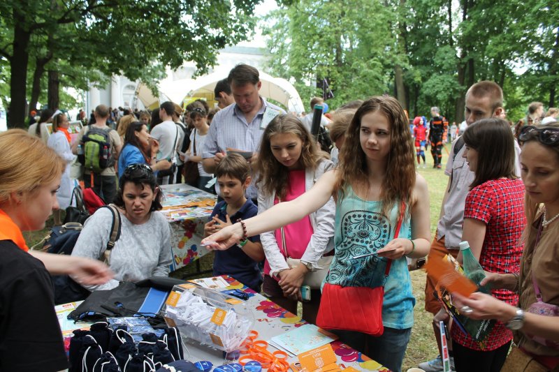 Фото к Geek Picnic в Санкт-Петербурге: «АЭС на ладони» удивила всех.