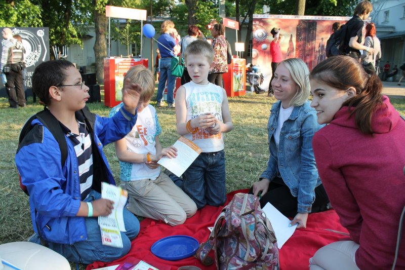 Фото к Geek Picnic в Санкт-Петербурге: «АЭС на ладони» удивила всех.