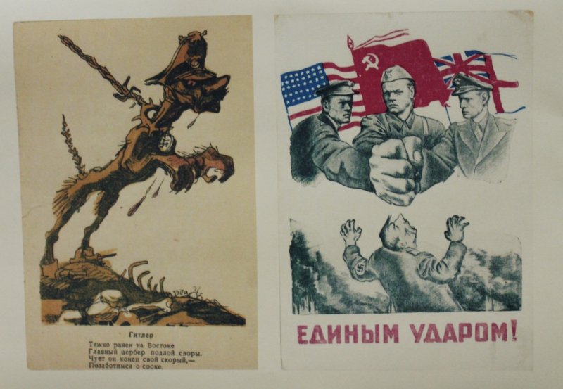 Фото к Вспоминая подвиг: в ИЦАЭ СПб открылась выставка блокадных открыток