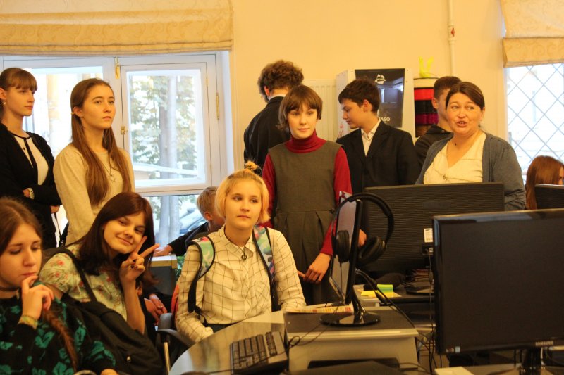 Фото к Со знаком 0+: В Петербурге открылся «Фестиваль науки»