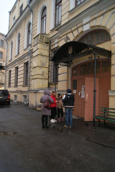 Фото к «Наука на проспектах»: ИЦАЭ СПб и СПбГТИ провели интеллектуальный квест для школьников