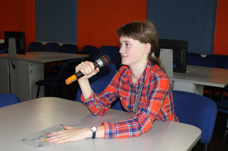 Фото к Борьба умов: школьники Петербурга приняли участие в интеллектуальной игре «Матрица»