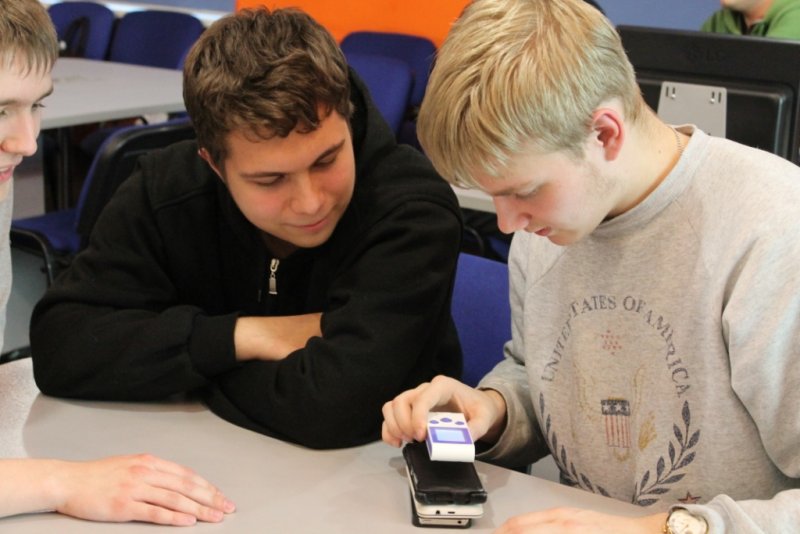 Фото к Развенчивая мифы о радиации: в ИЦАЭ прошел образовательная лекция Андрея Акатова