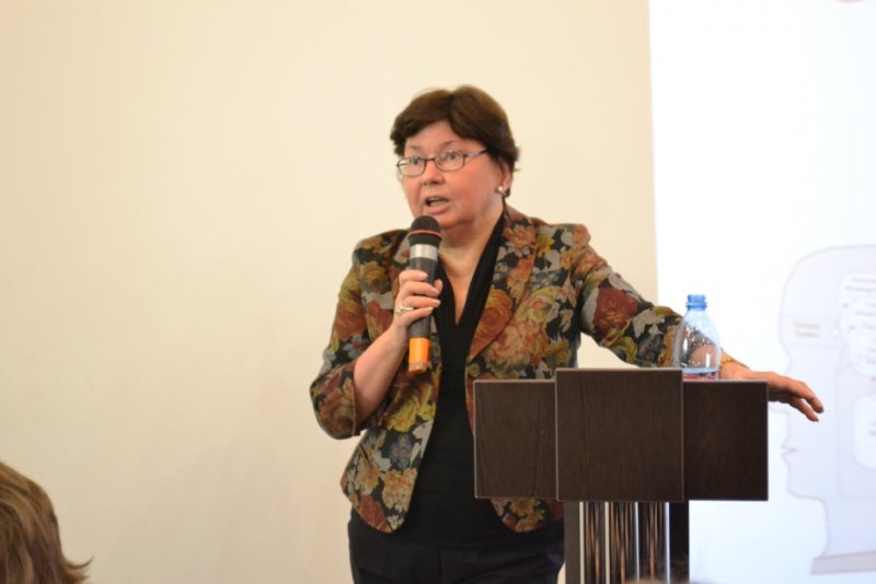 Фото к Кибернетика черного ящика и создание искусственного мозга: в ИЦАЭ Санкт-Петербурга прошла лекция об искусственном интеллекте