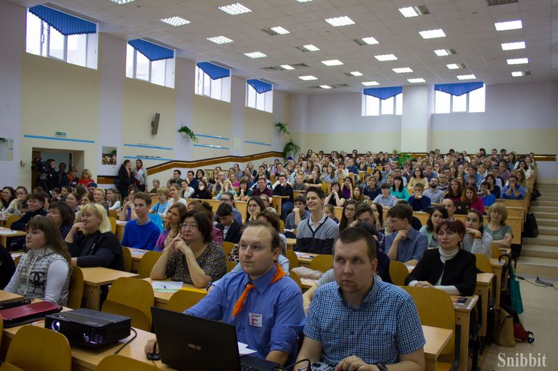 Фото к «Смоленские соловьи и костромские менестрели»: в России написали Тотальный диктант