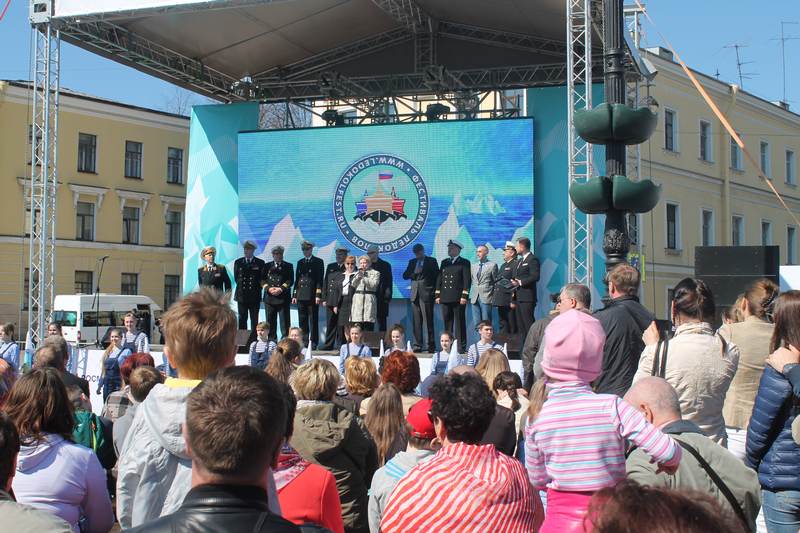 Фото к Ледоколы, наука, позитив. В Петербурге прошел третий Фестиваль ледоколов