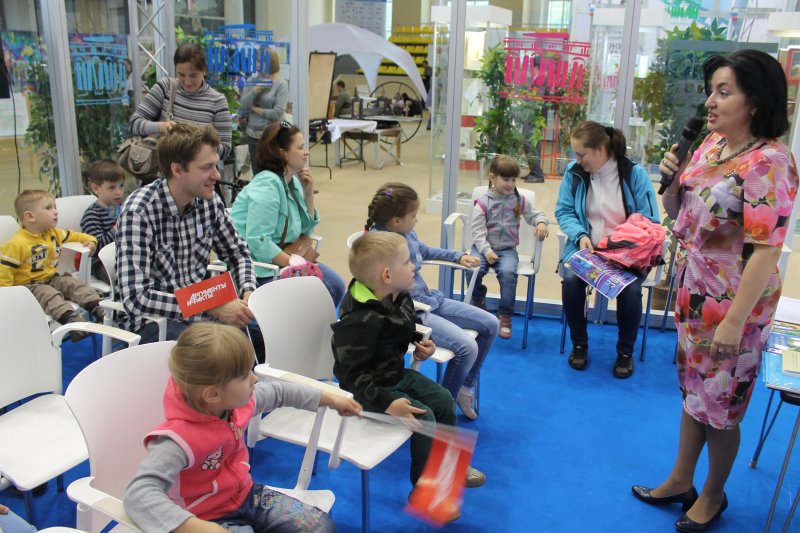 Фото к Экзопланеты, нейронет и летающий самокат: ИЦАЭ представил серию мероприятий на международном книжном салоне