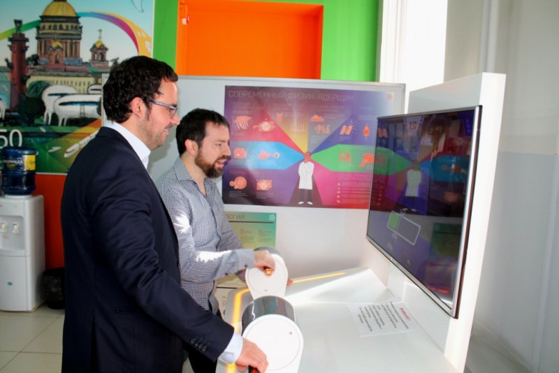 Фото к Делегации из Южной Америки, Африки и Вьетнама познакомились с миссией сети ИЦАЭ