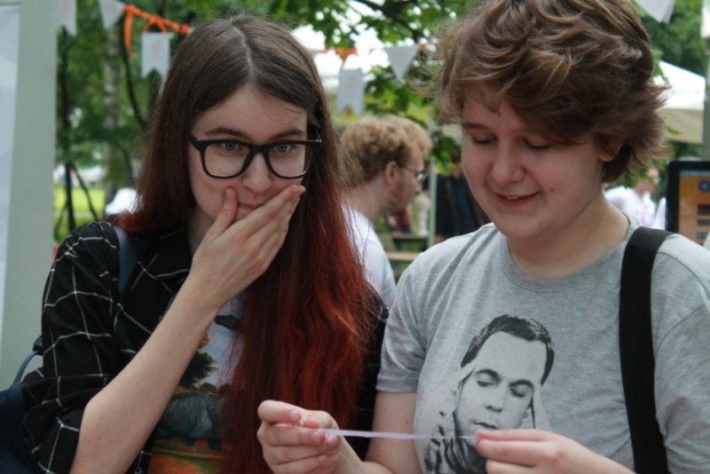 Фото к #Не_распадайтесь: в Петербурге прошел научный фестиваль  «Geek Picnic»