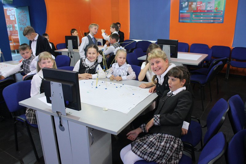 Фото к 1 сентября в ИЦАЭ СПБ прошел День знаний