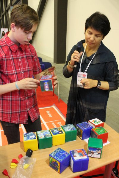 Фото к ИЦАЭ Санкт-Петербурга принял участие в Общегородской Ярмарке вакансий в Экспофоруме.