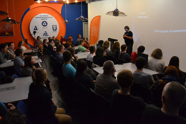 Фото к Санкт-Петербургский цикл лекций «Интересно ли жить в мире полной предопределенности»: понимаем ли мы законы Ньютона?